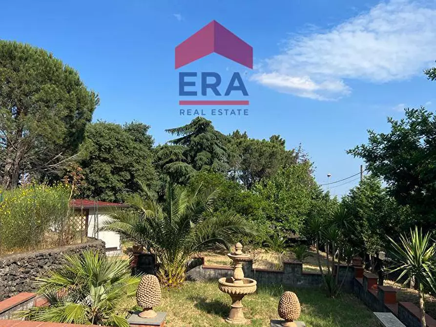 Immagine 11 di Villa in vendita  in Via Grottalunga a Nicolosi