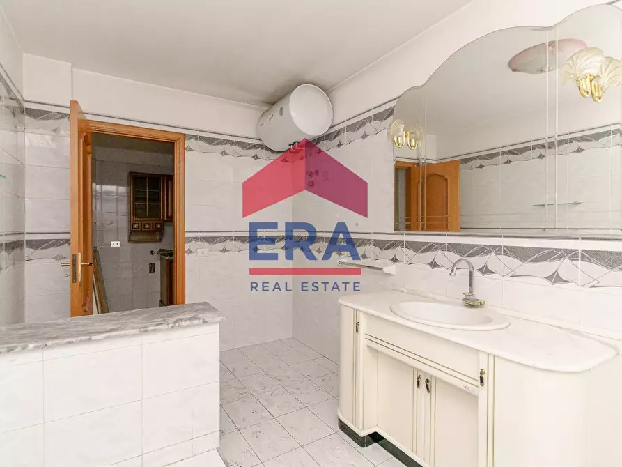 Immagine 15 di Casa indipendente in vendita  in via Viadotto 20 a Catania