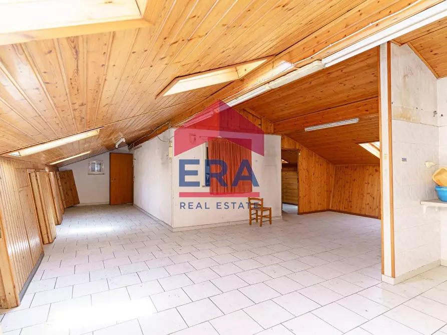 Immagine 35 di Casa indipendente in vendita  in via Viadotto 20 a Catania