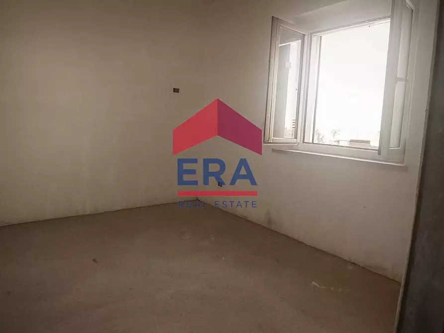 Immagine 10 di Villa in vendita  in via Ferruccio Parri 2 a Pomezia