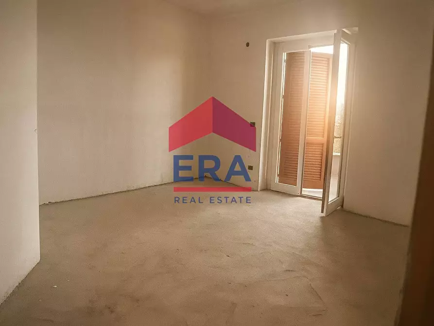 Immagine 12 di Villa in vendita  in via Ferruccio Parri 2 a Pomezia