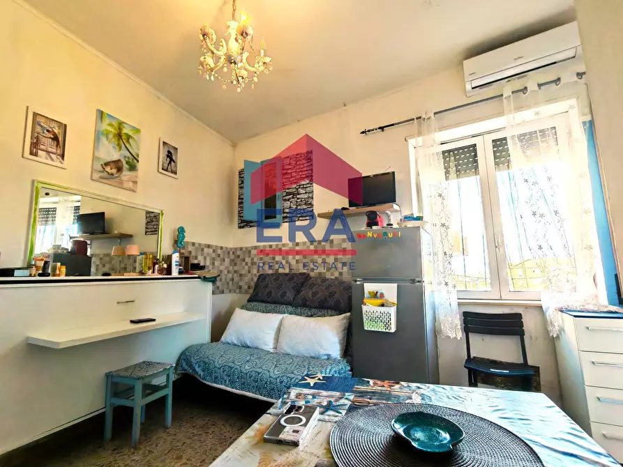 Immagine 11 di Appartamento in vendita  in Lungomare delle Sirene 191 a Pomezia