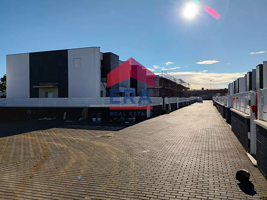 Immagine 46 di Appartamento in vendita  in Via Di Macchia Palocco 168 a Roma