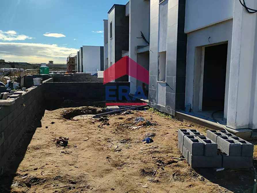 Immagine 49 di Appartamento in vendita  in Via Di Macchia Palocco 168 a Roma