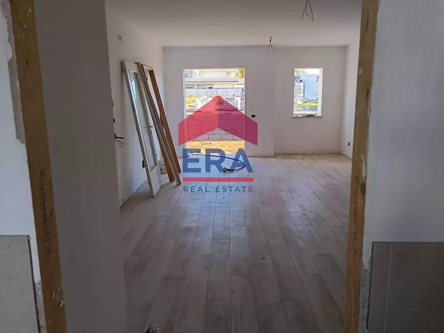 Immagine 52 di Appartamento in vendita  in Via Di Macchia Palocco 168 a Roma