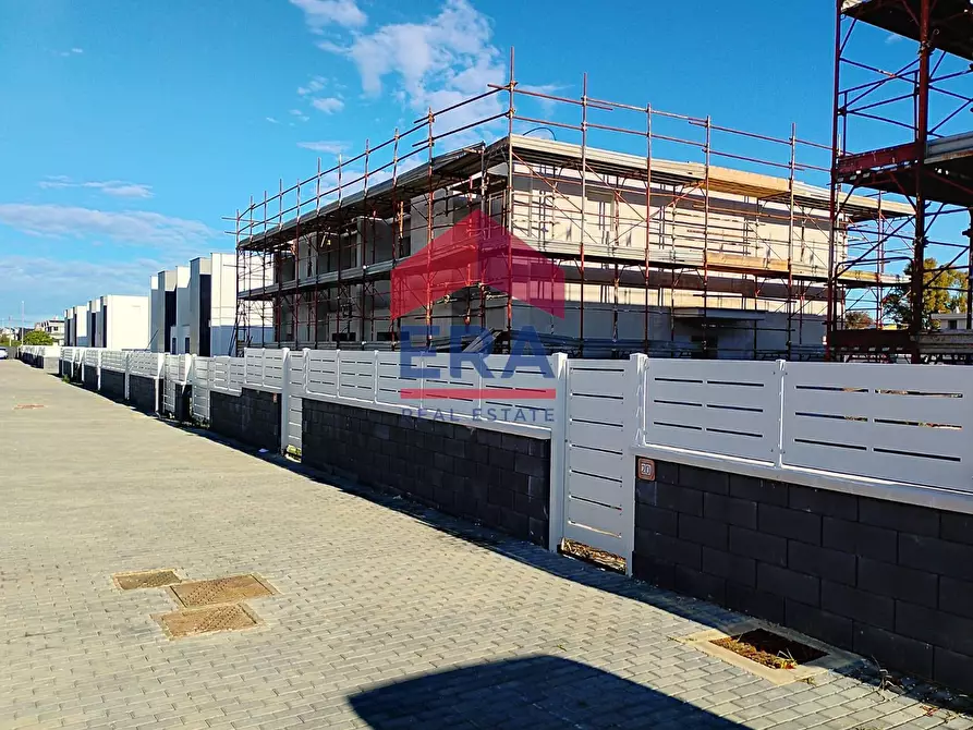 Immagine 57 di Appartamento in vendita  in Via Di Macchia Palocco 168 a Roma