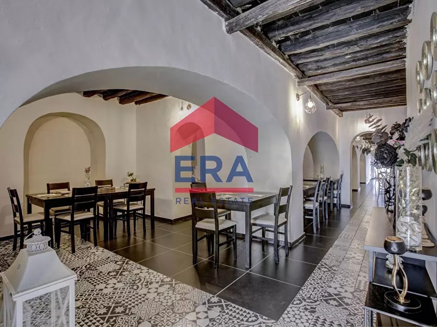 Immagine 10 di Attività commerciale in vendita  in Via Pontina 432 a Roma