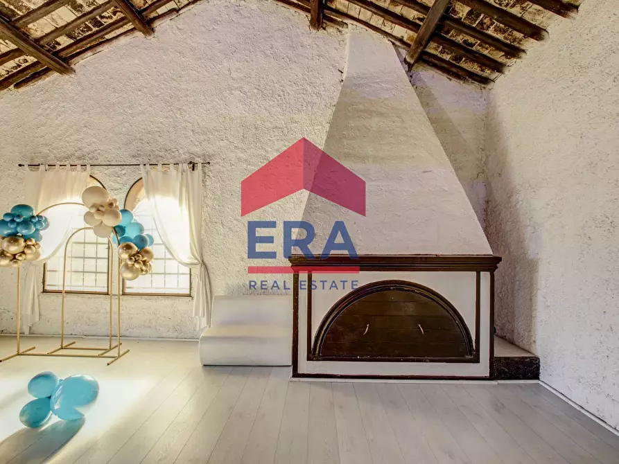 Immagine 13 di Attività commerciale in vendita  in Via Pontina 432 a Roma