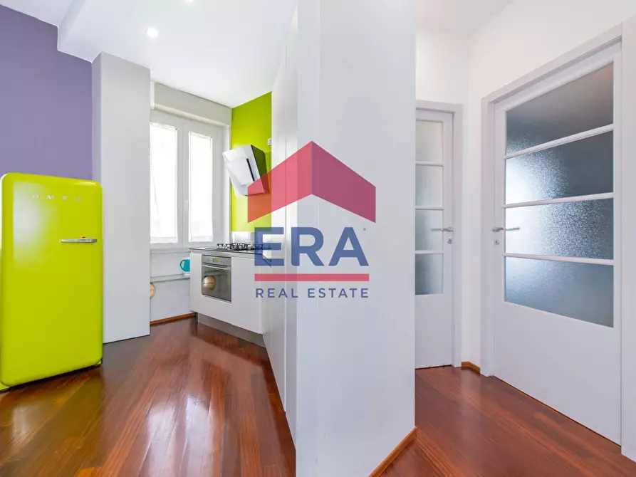 Immagine 9 di Appartamento in vendita  in Via Degli Orombelli 18 a Milano