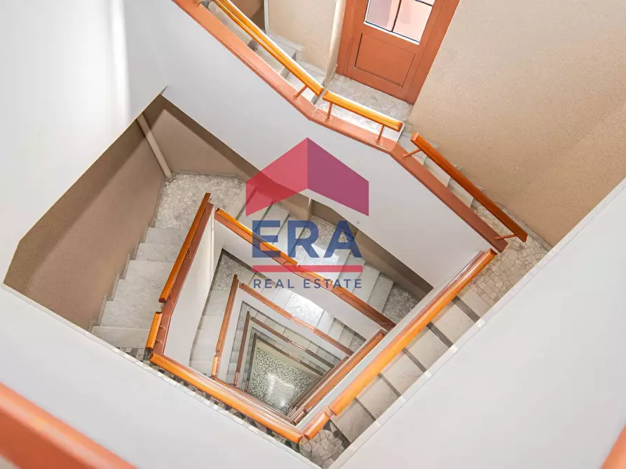 Immagine 19 di Appartamento in vendita  in Via Degli Orombelli 18 a Milano