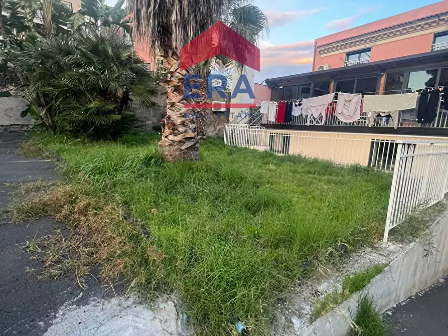 Immagine 39 di Appartamento in vendita  in Via Laurini 21 a Catania