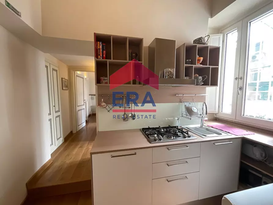 Immagine 2 di Appartamento in affitto  in Salita Dei Borgia 4 a Roma