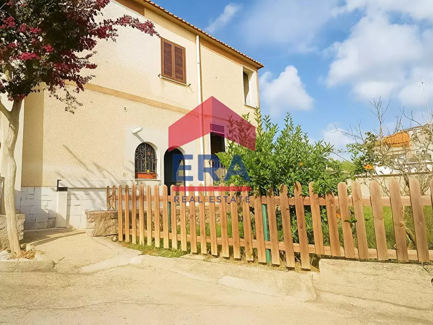 Immagine 1 di Appartamento in vendita  in Circonvallazione Mare Orientale 148 a Ardea