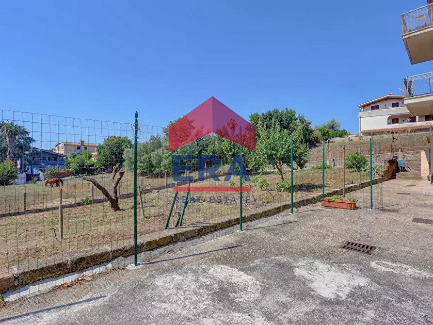 Immagine 35 di Appartamento in vendita  in via Bellosguardo 15 a Roma