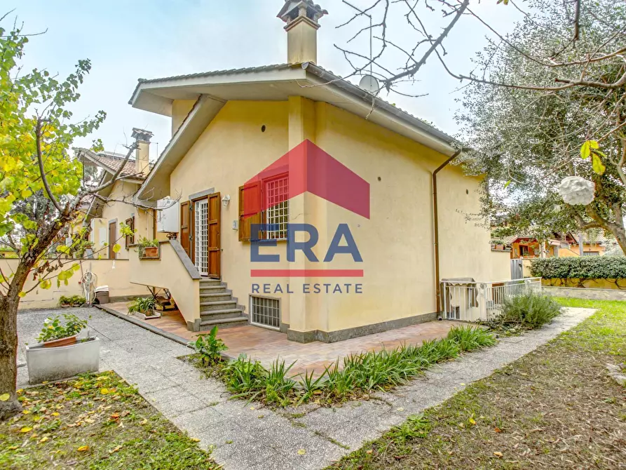 Immagine 6 di Villa in vendita  in Via Boezi 14-16 a Roma