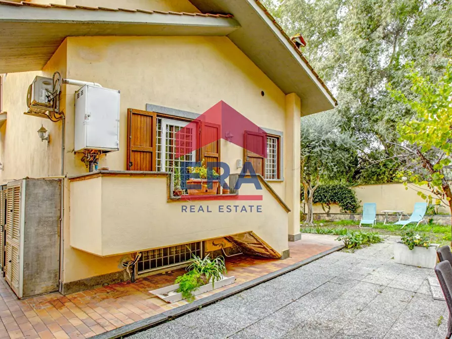 Immagine 7 di Villa in vendita  in Via Boezi 14-16 a Roma