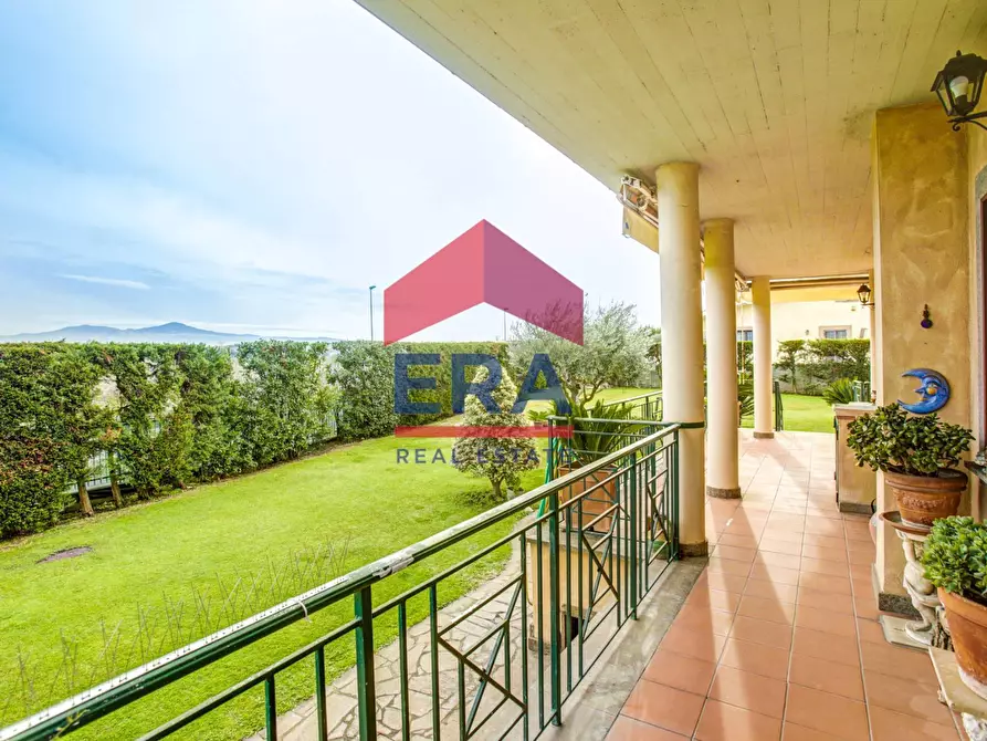 Immagine 11 di Villa in vendita  in Via Tito Poggi 15 a Roma