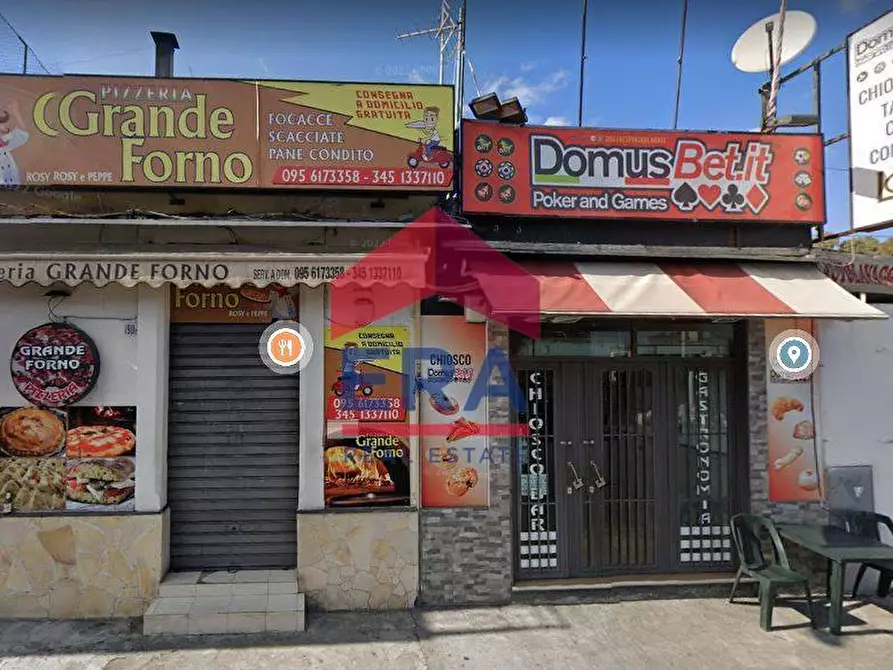 Immagine 1 di Bar / Ristorante in vendita  in via Zia Lisa 190 a Catania