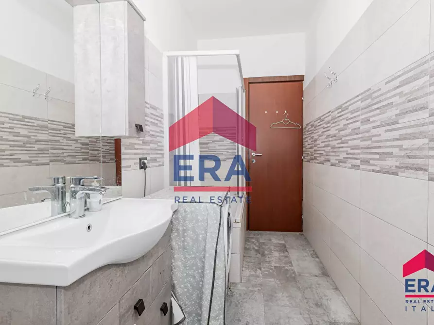 Immagine 11 di Appartamento in vendita  in viale Italia 30 a Corsico