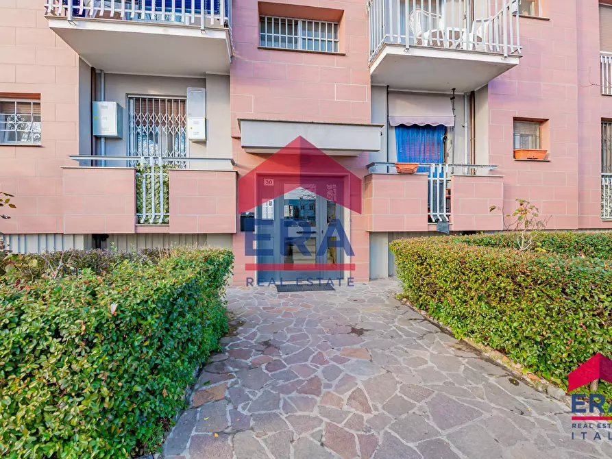 Immagine 15 di Appartamento in vendita  in viale Italia 30 a Corsico