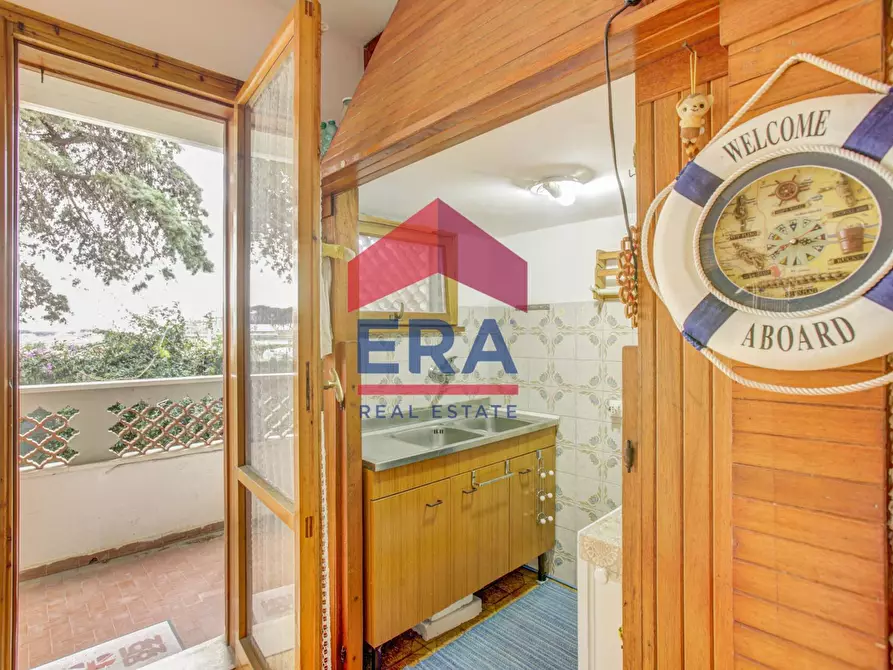 Immagine 5 di Appartamento in vendita  in Via Massimo D'Azeglio 35 a Anzio