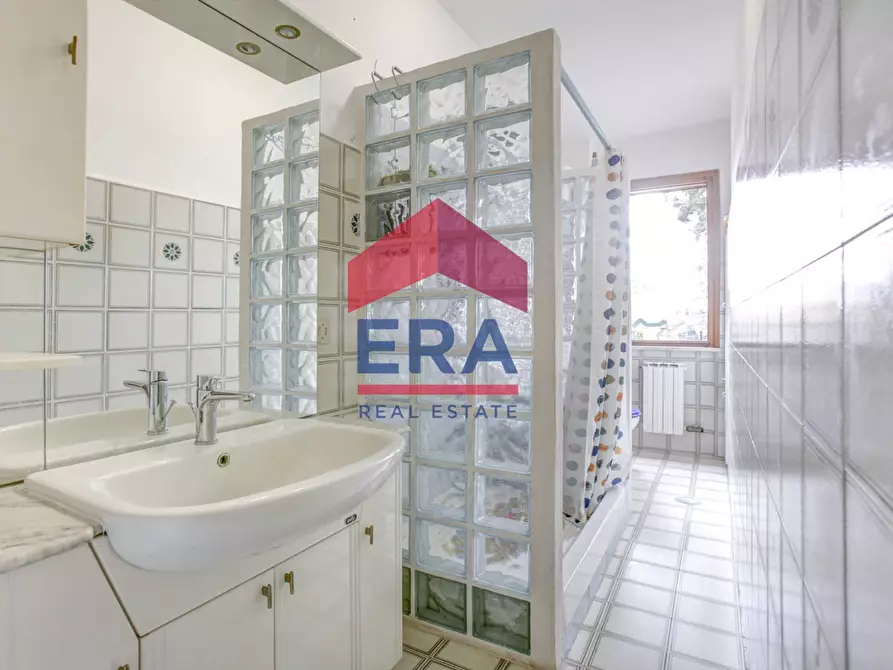 Immagine 9 di Appartamento in vendita  in Via Massimo D'Azeglio 35 a Anzio