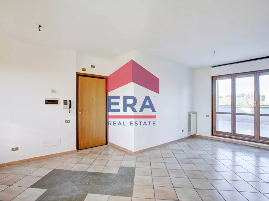 Immagine 3 di Appartamento in vendita  in Via Ezio d'Errico 45 a Roma