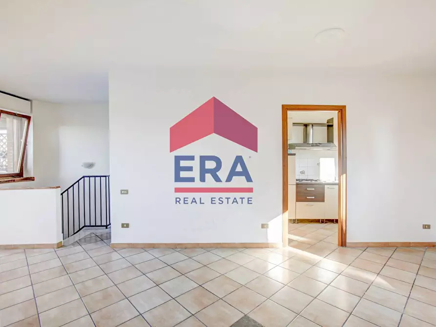 Immagine 6 di Appartamento in vendita  in Via Ezio d'Errico 45 a Roma