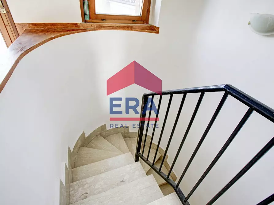 Immagine 15 di Appartamento in vendita  in Via Ezio d'Errico 45 a Roma