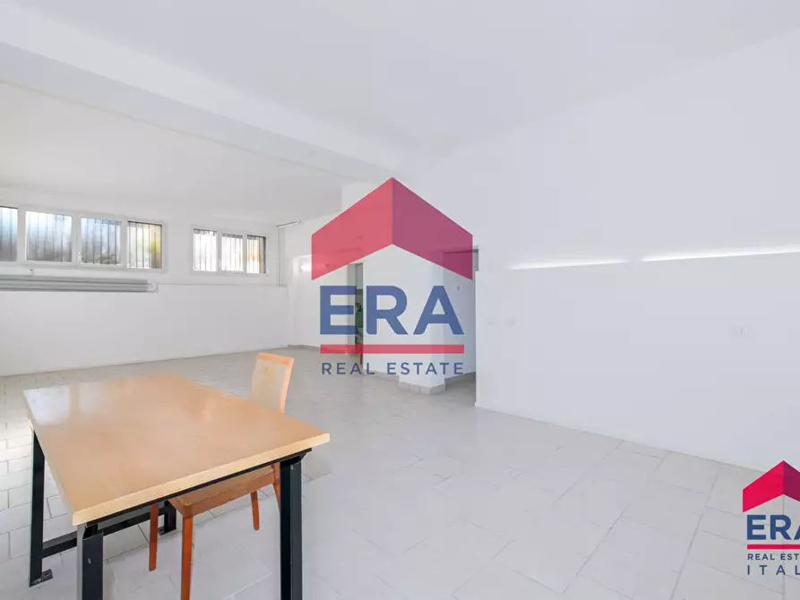 Immagine 8 di Laboratorio in vendita  in Via Degli Artaria 11 a Milano