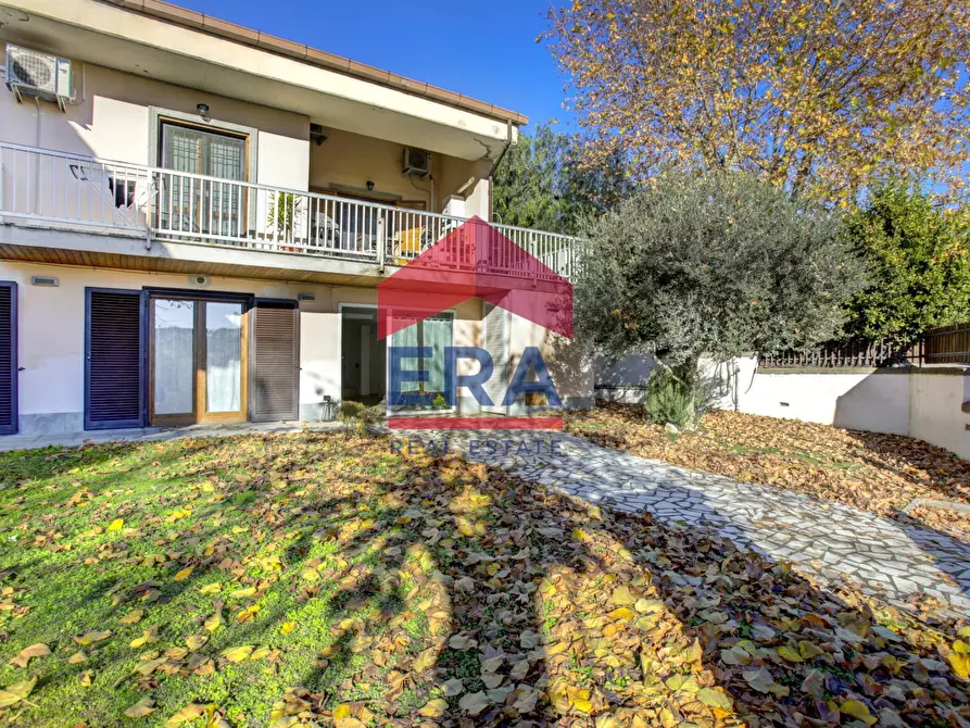 Immagine 3 di Appartamento in vendita  in Via Cincinnato 6 a Pomezia