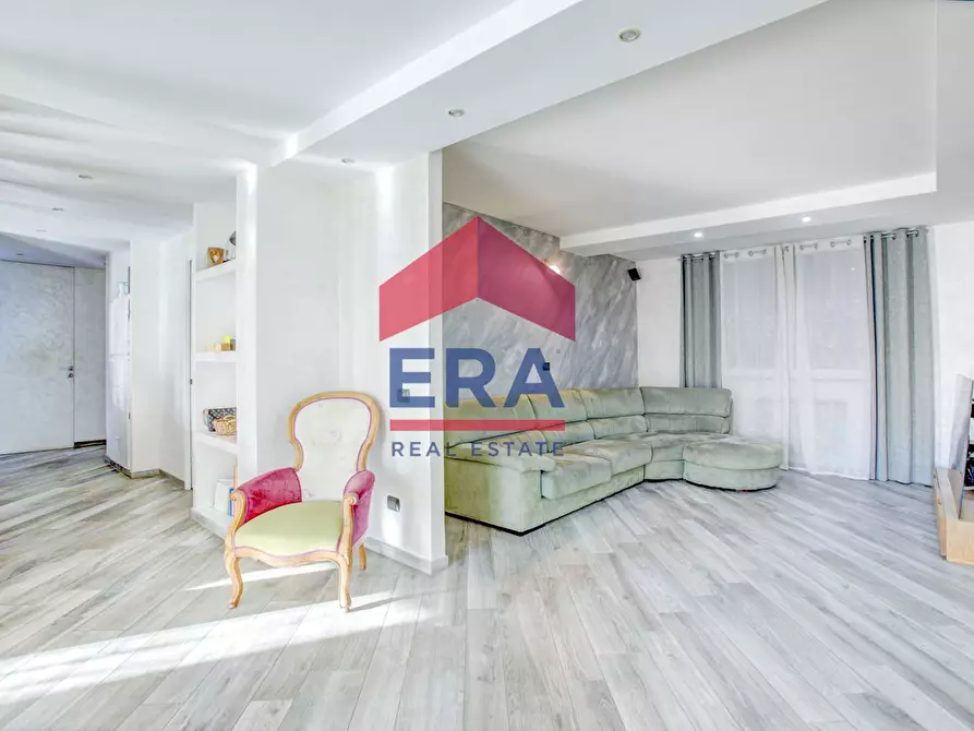 Immagine 12 di Appartamento in vendita  in Via Cincinnato 6 a Pomezia