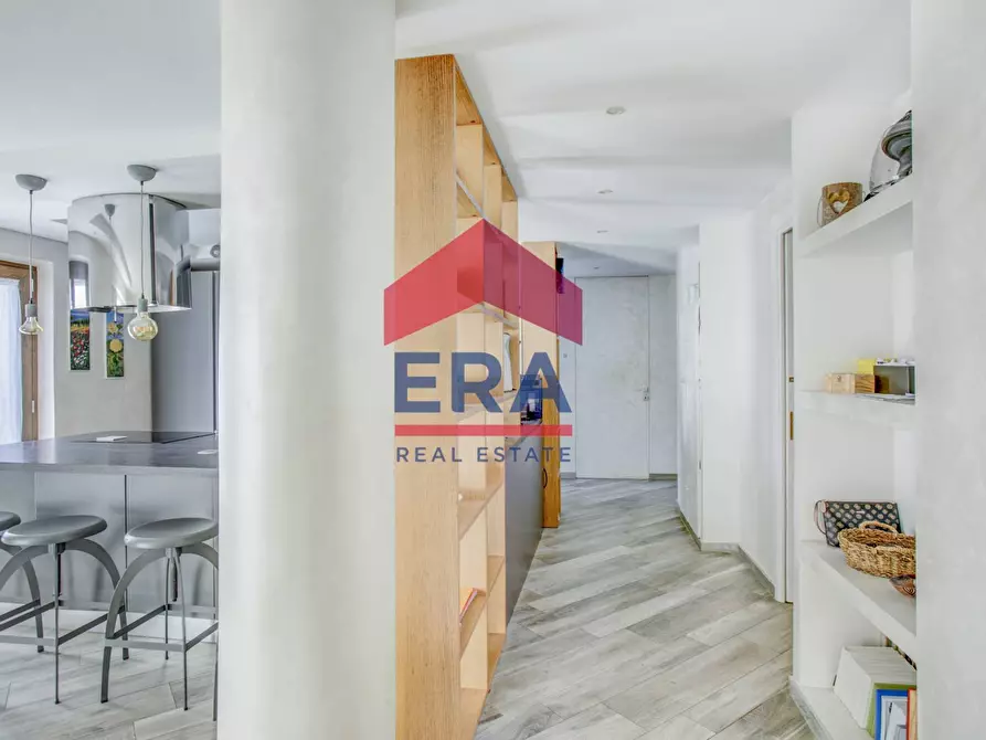 Immagine 13 di Appartamento in vendita  in Via Cincinnato 6 a Pomezia