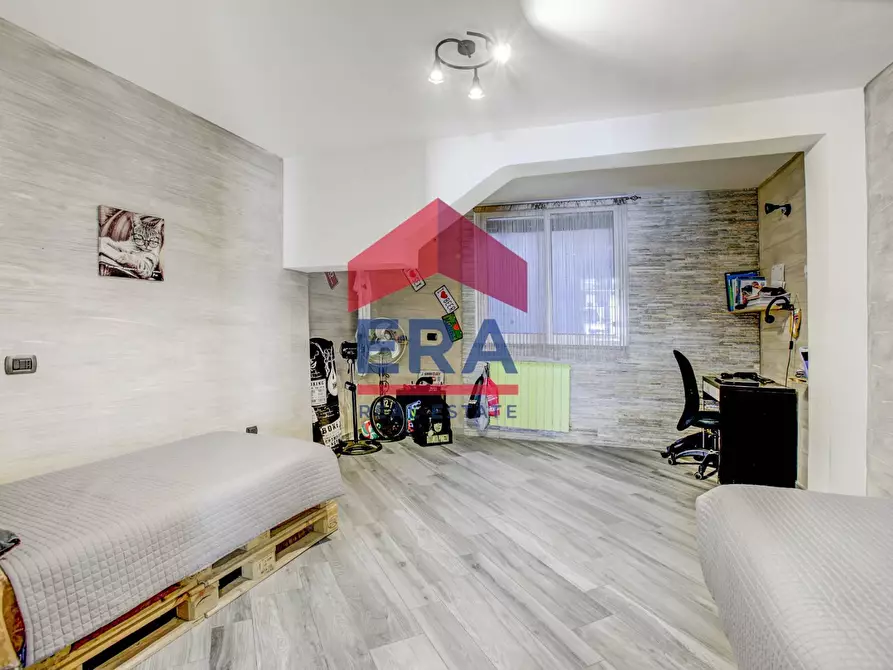 Immagine 18 di Appartamento in vendita  in Via Cincinnato 6 a Pomezia