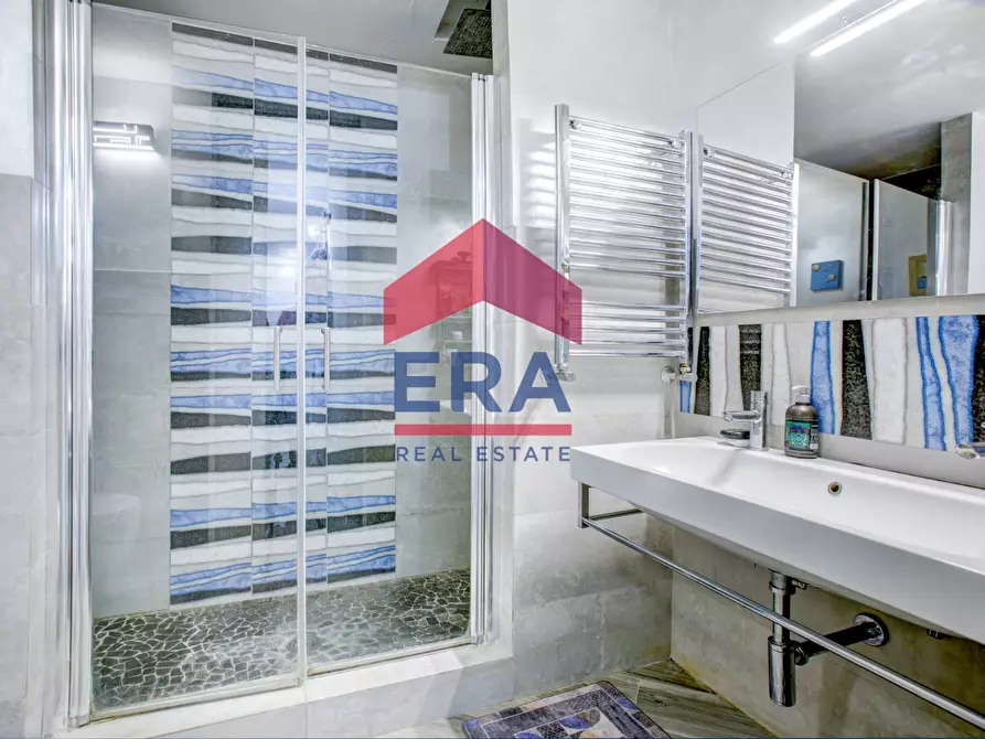 Immagine 20 di Appartamento in vendita  in Via Cincinnato 6 a Pomezia