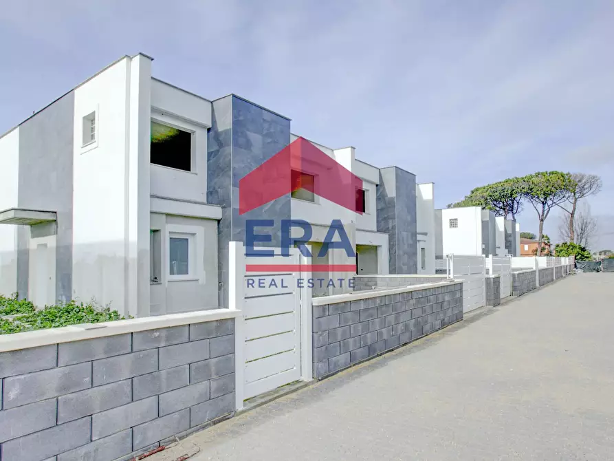 Immagine 24 di Appartamento in vendita  in Via Di Macchia Palocco 168 a Roma