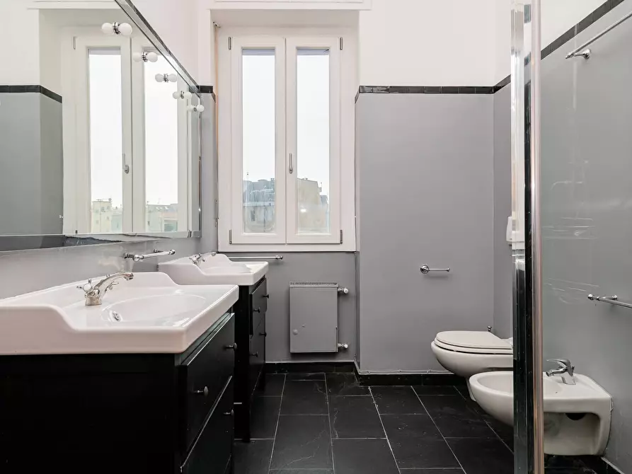 Immagine 24 di Appartamento in vendita  in Via Santa Sofia 27 a Milano