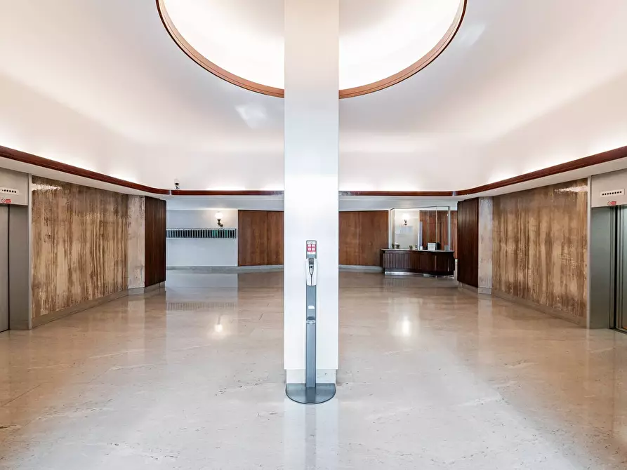 Immagine 50 di Appartamento in vendita  in Via Santa Sofia 27 a Milano