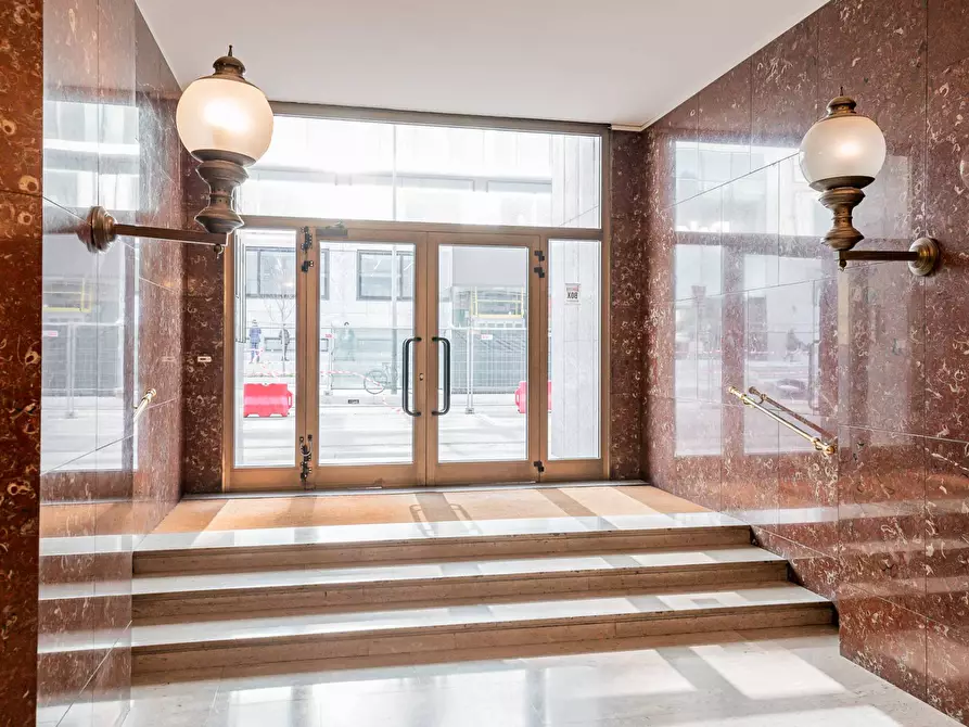 Immagine 52 di Appartamento in vendita  in Via Santa Sofia 27 a Milano