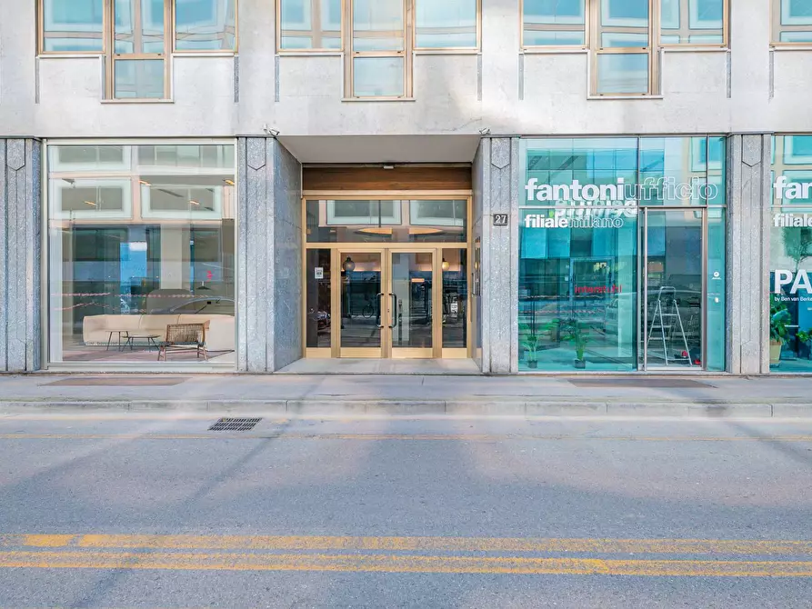 Immagine 54 di Appartamento in vendita  in Via Santa Sofia 27 a Milano