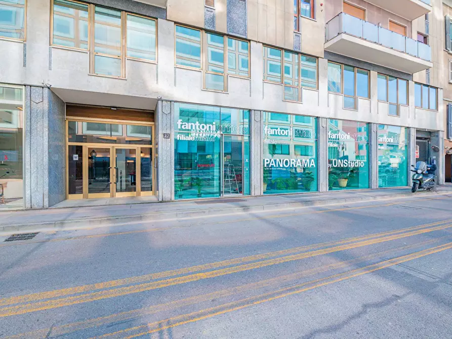 Immagine 55 di Appartamento in vendita  in Via Santa Sofia 27 a Milano