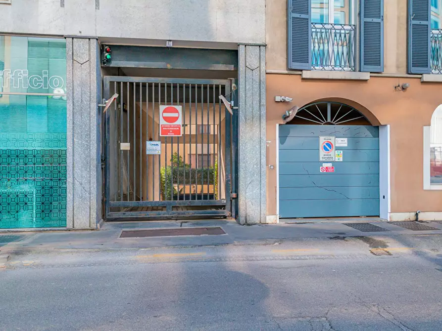 Immagine 56 di Appartamento in vendita  in Via Santa Sofia 27 a Milano