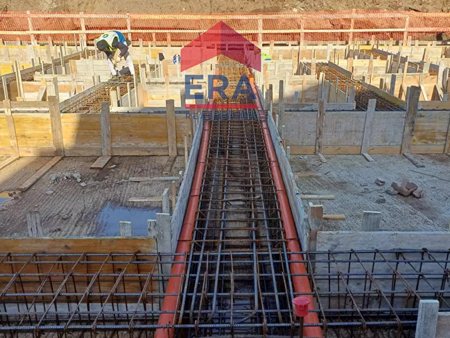 Immagine 27 di Villa in vendita  in Via Arianna snc a Nettuno