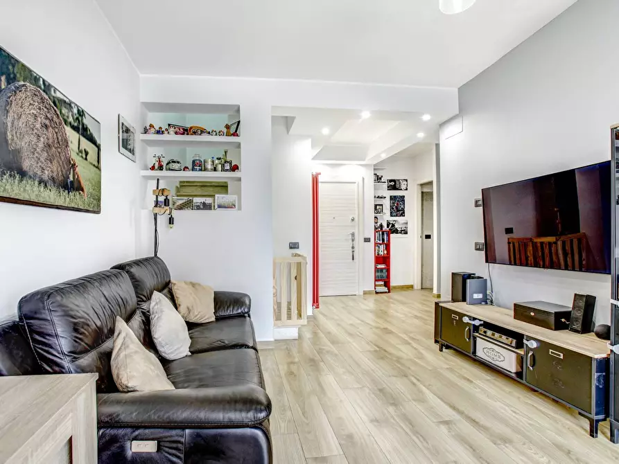 Immagine 7 di Appartamento in vendita  in Via Confalonieri 4 a Pomezia