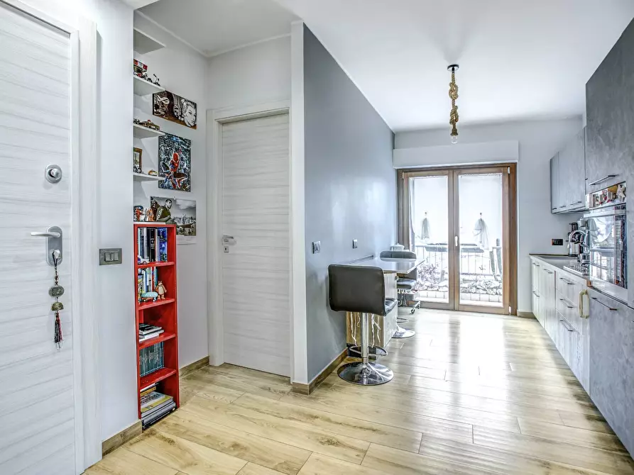 Immagine 8 di Appartamento in vendita  in Via Confalonieri 4 a Pomezia