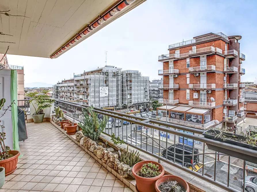 Immagine 17 di Appartamento in vendita  in Via Confalonieri 4 a Pomezia