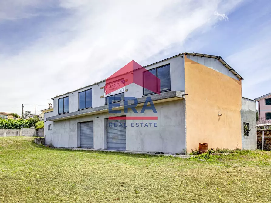 Immagine 2 di Locale commerciale in vendita  in via dei peschi a Ardea