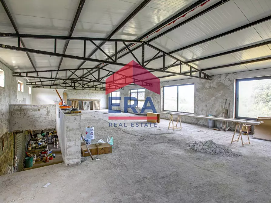 Immagine 16 di Locale commerciale in vendita  in via dei peschi a Ardea