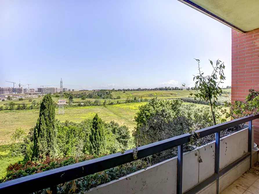 Immagine 6 di Attico in vendita  in Via Renato Caccioppoli 310 a Roma