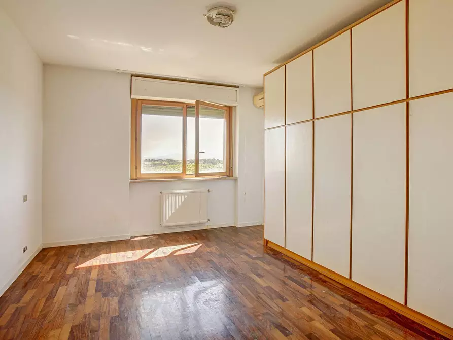 Immagine 12 di Attico in vendita  in Via Renato Caccioppoli 310 a Roma